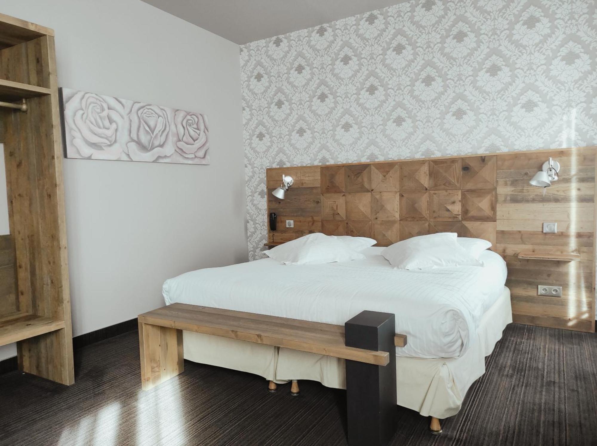 Hotel De Paris 3*