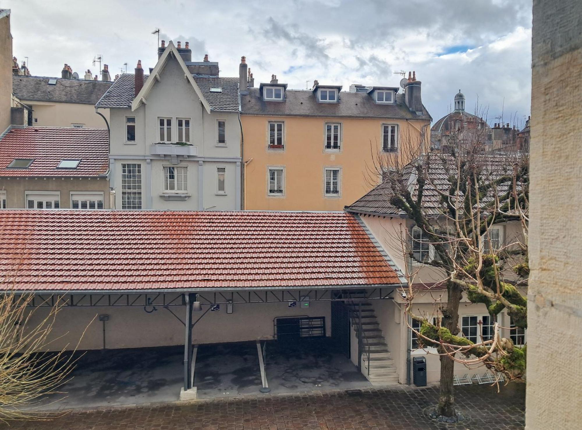 De Paris Hotel 3*