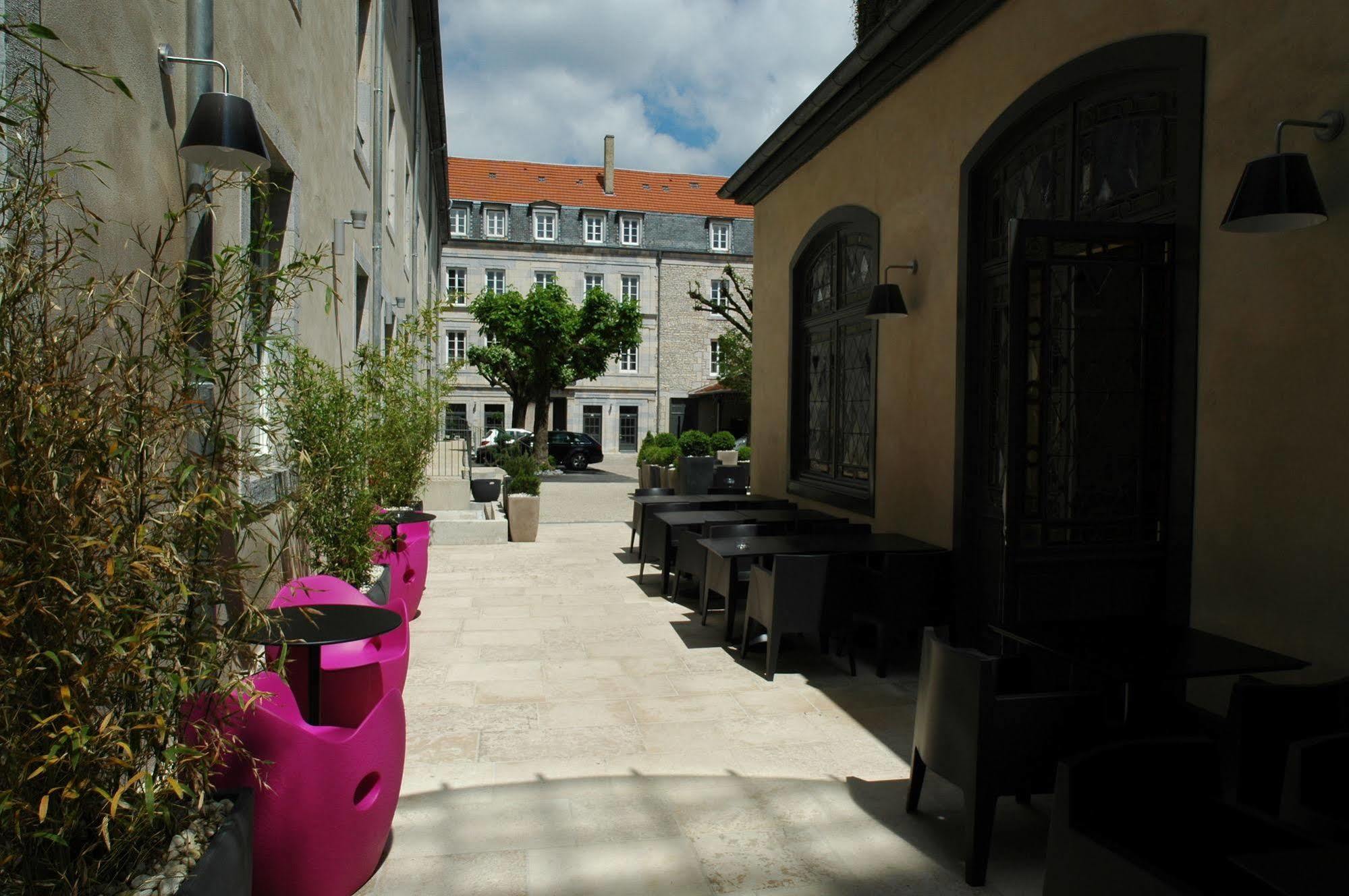 De Paris